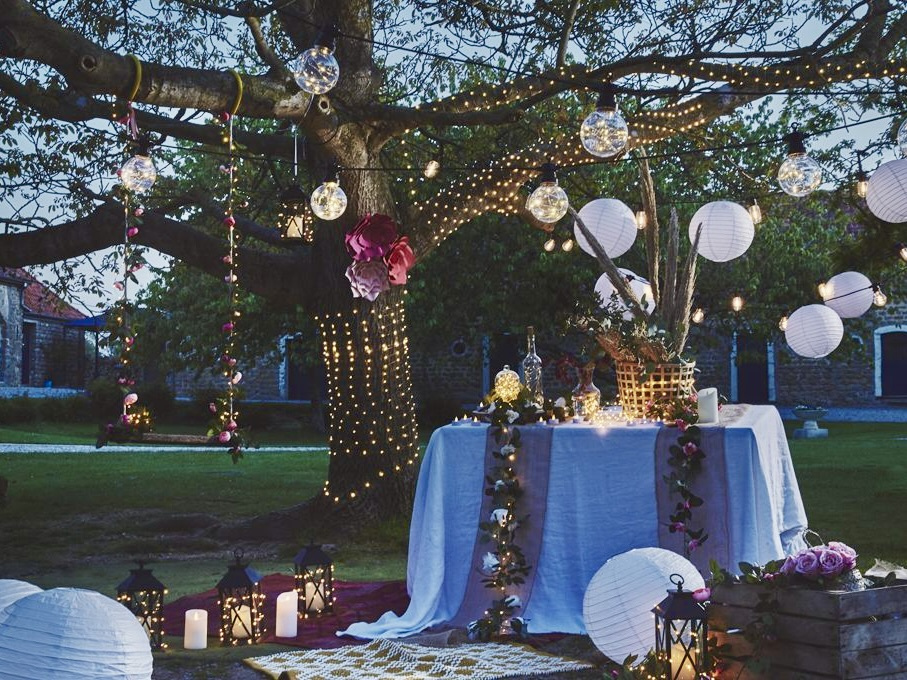 Décoration des jardins de la Ferme au Colombier à Néron dans le 28 pour un mariage bohème chic 