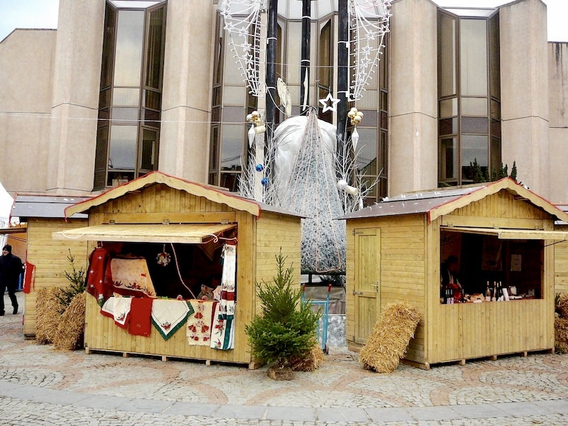 Location chalet bois marché de Noël en Eure-et-Loir (28) – Duo’Z Events