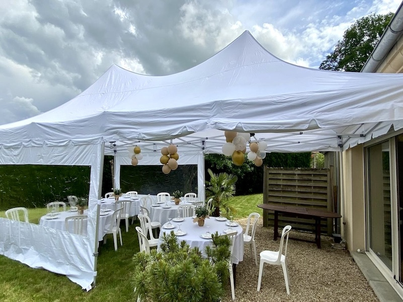  Location d'une tonnelle 4x8m  pour un repas privé, un anniversaire dans un jardin,  de 30 personnes – Épernon (28)