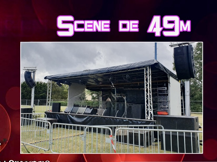 Location de remorque avec une scène couverte de 49 m² podium, autonome pour vos concerts sur Paris, dans l'Eure-et-Loir